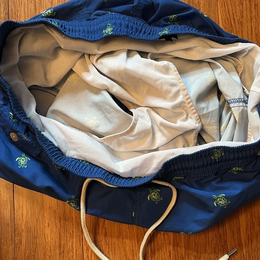Polo Ralph Lauren men’s swim trunks - XL - blue with green turtles - pockets